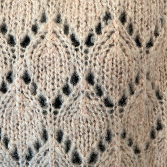 Ann Taylor Loft Light Pink Wrap Shawl Cape Sweater Poncho Knit - Picture 7 of 12